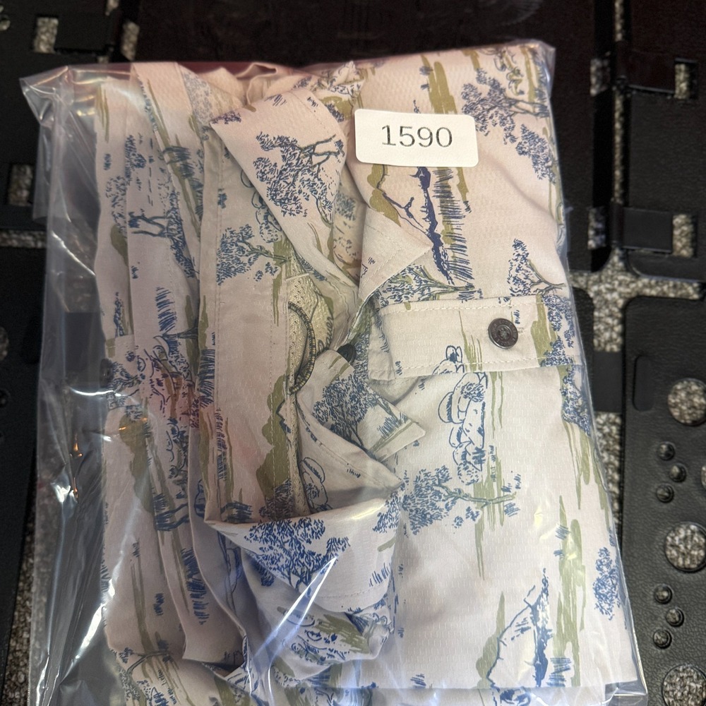 Eddie Bauer Shirt Men XL White Landscape Nature Graphic Mesh Back Hiking Camp - Picture 14 of 14